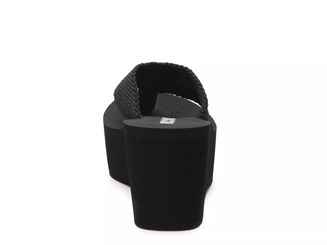 Rocket Dog Crush Wedge Flip Flop - Free Shipping | DSW