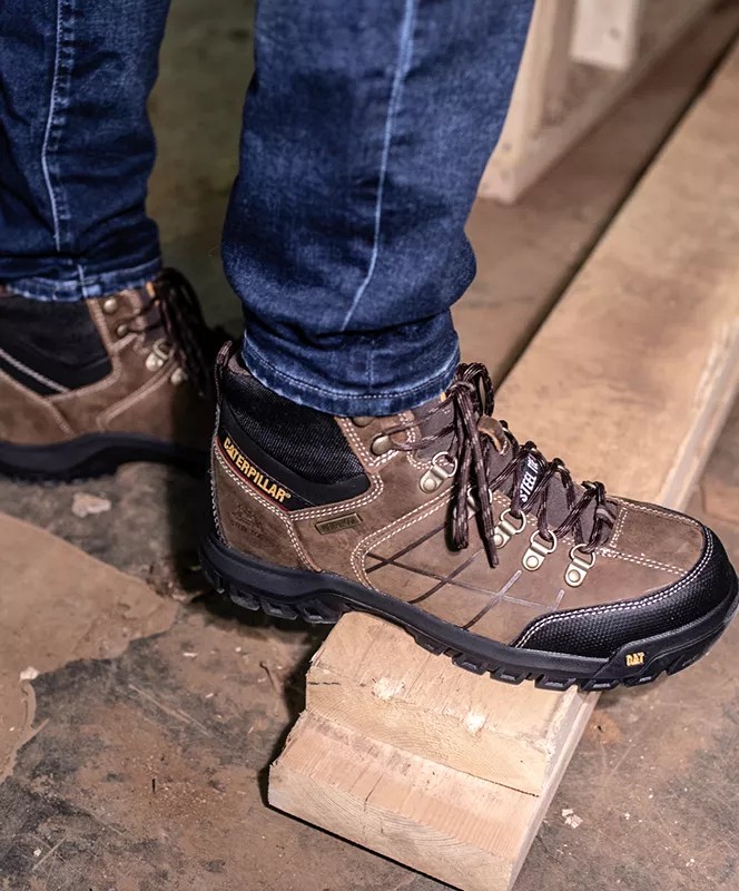 dsw wolverine boots