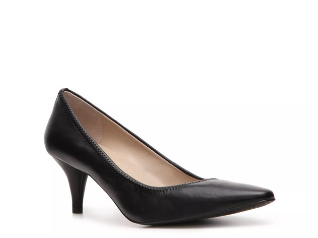 Dsw tahari store