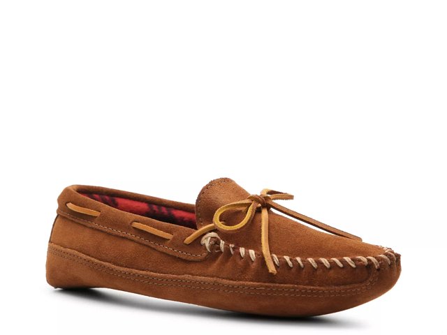 Dsw deals minnetonka slippers