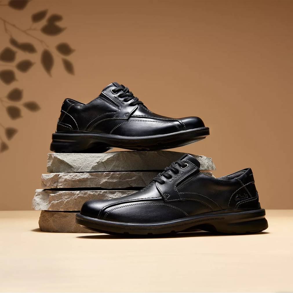 Clarks black clearance oxfords