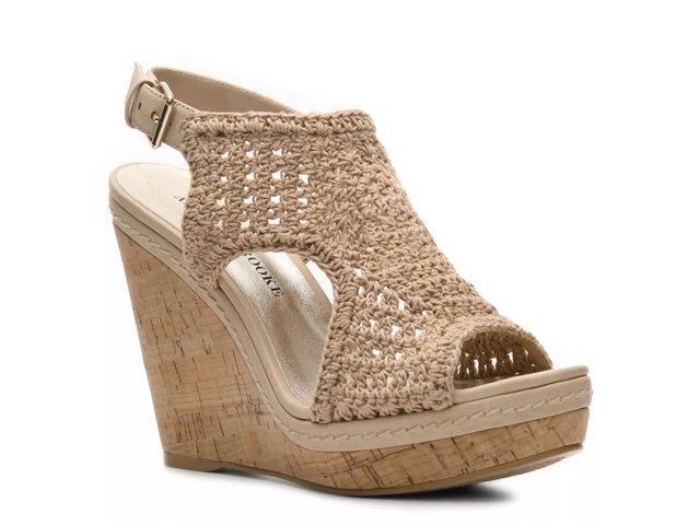 Gold on sale wedges dsw