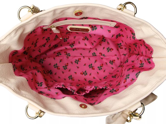 Betsey johnson sales quilted bag
