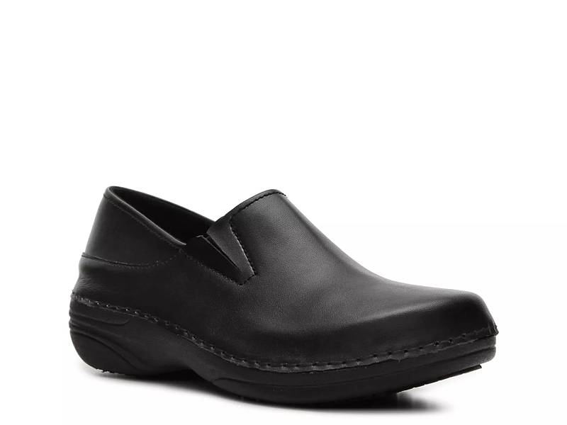 Dsw non slip shoes on sale