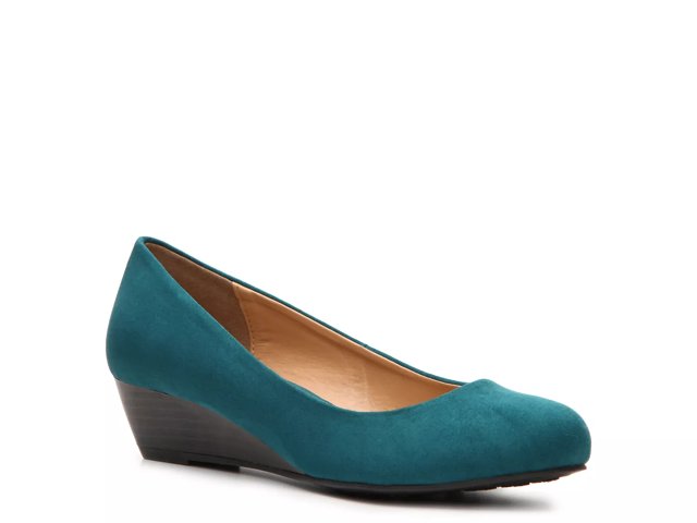 Marcie wedge pump 2025
