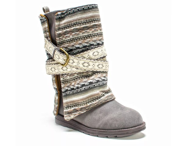 Muk luks nikki top