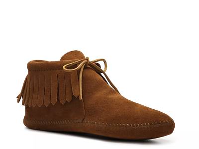 Minnetonka Men's Classic Fringe Boot