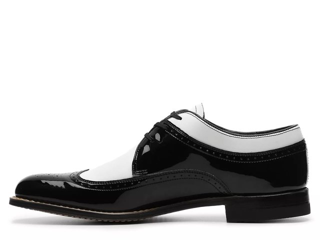 Stacy Adams Dayton Wingtip Oxford