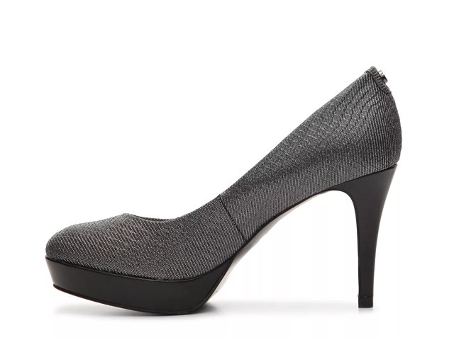 tahari sophia platform pump
