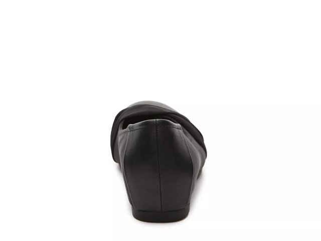 Baretraps mitsy flats deals