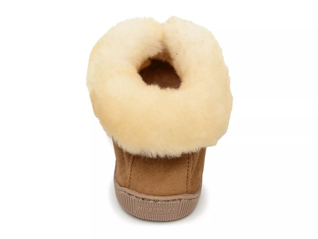 Minnetonka Sheepskin Slipper Boot Free Shipping DSW