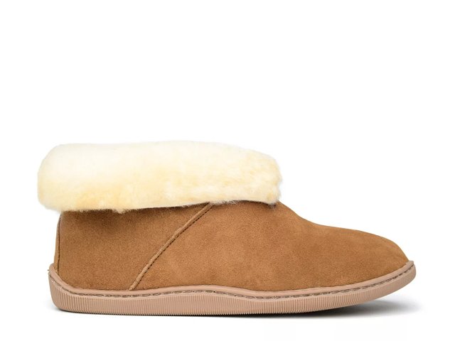 Minnetonka shearling boots on sale