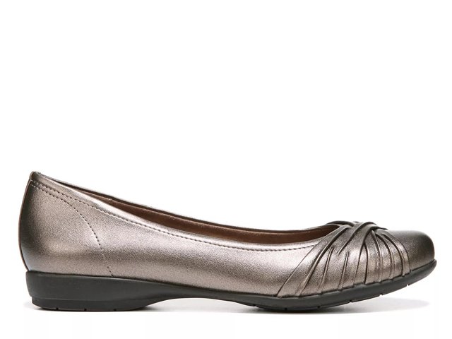 naturalizer girly flat