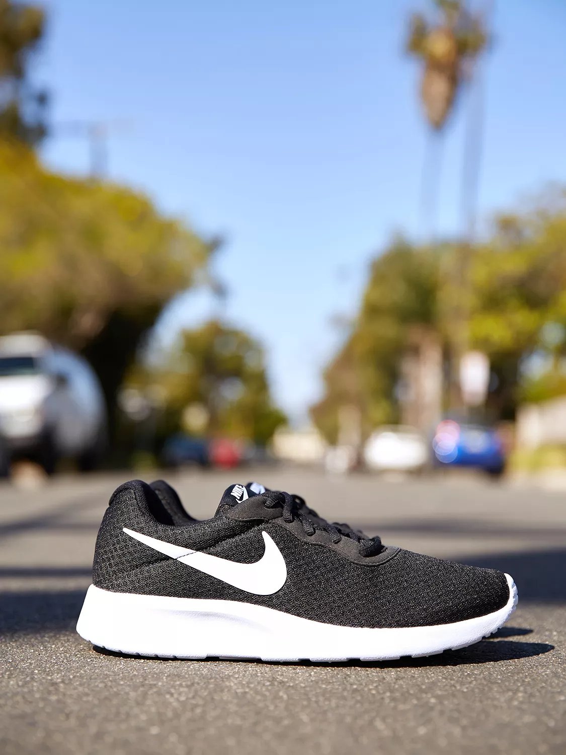 dsw nike tanjun