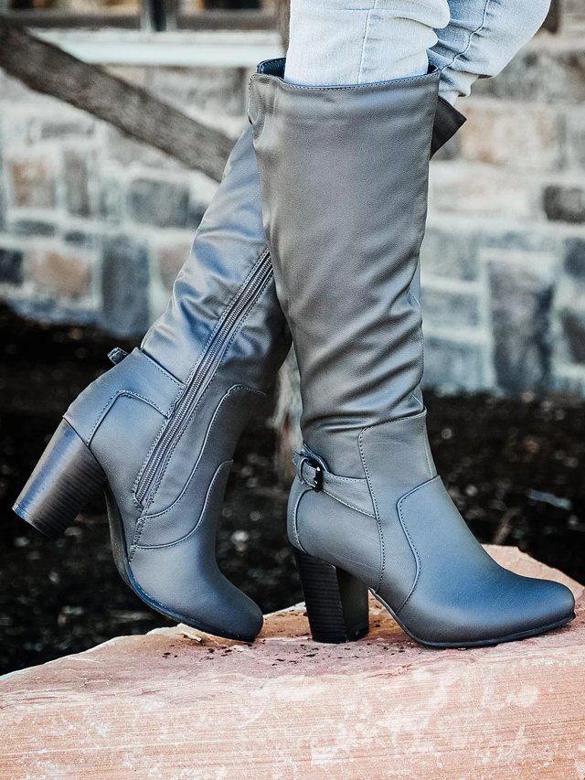 Journee Collection Carver Boot