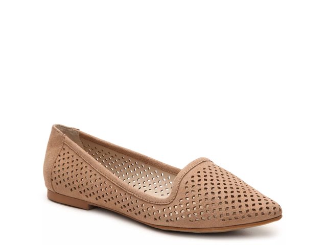 Mia Eleni Flat