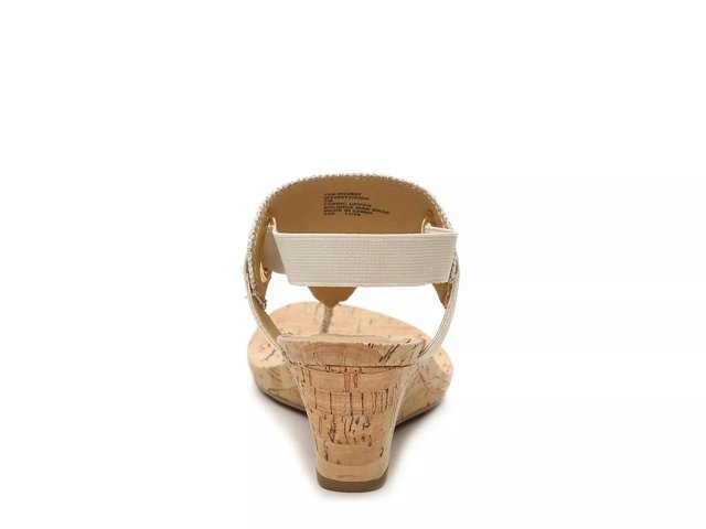White mountain aida outlet wedge sandal