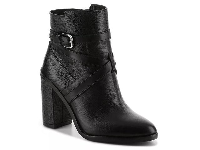 Vince camuto outlet gravell bootie