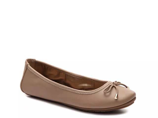 Me too shoes dsw deals