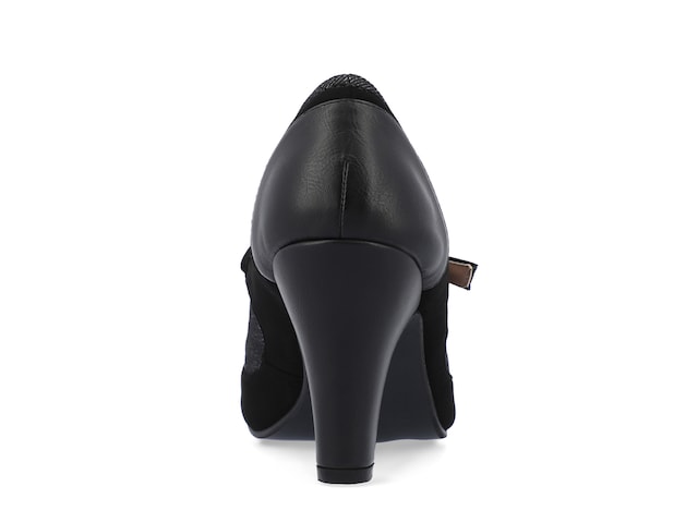 Journee Collection Siri Pump - Free Shipping | DSW