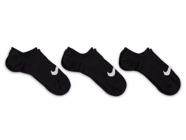 Nike everyday no show socks deals