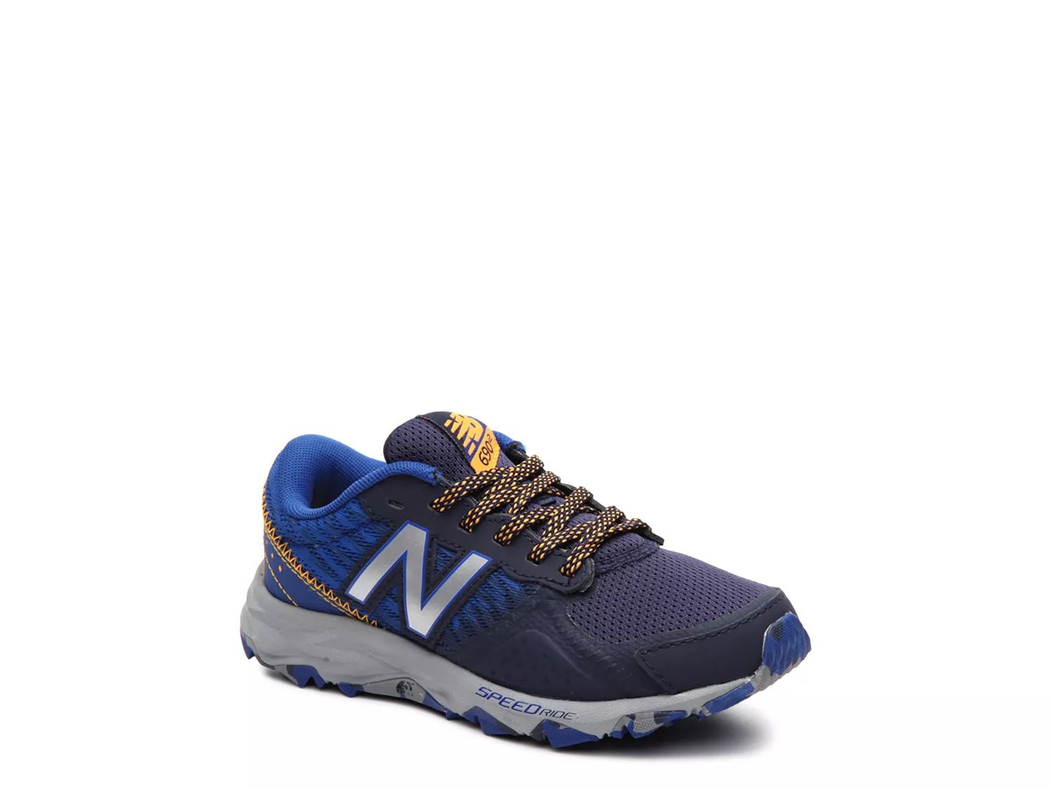 dsw trail running shoes