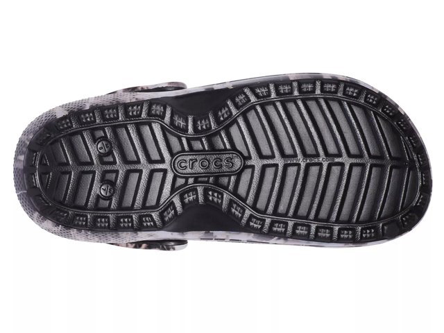 Crocs classic lined graphic ii shop clog