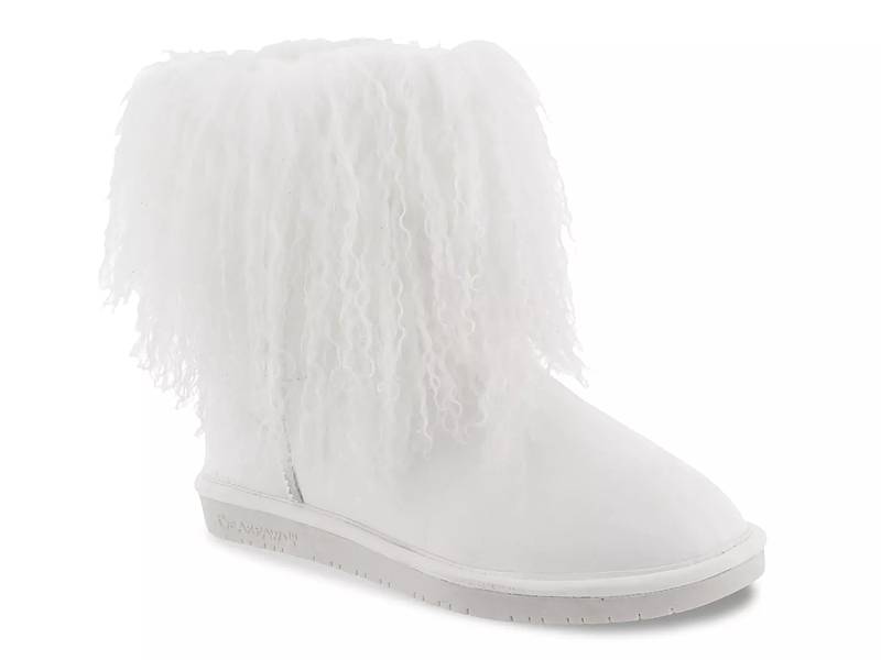 Bearpaw white fur outlet boots