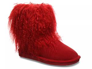 Fluffy hotsell bearpaw boots