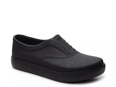 Dsw non sale skid shoes