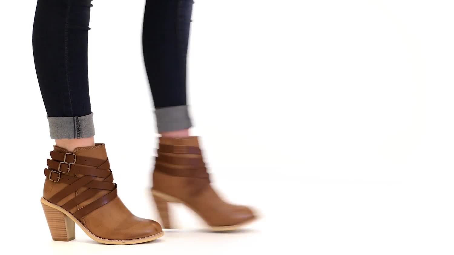 journee signature rachelle bootie