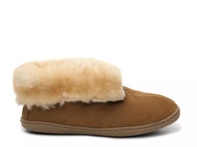 Minnetonka Suede Bootie Slipper | DSW