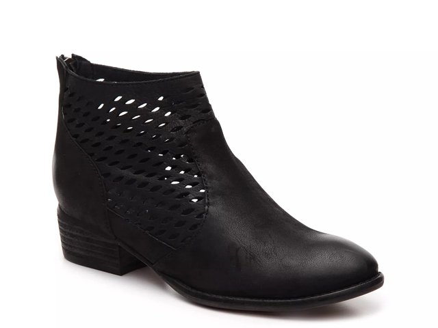 Dsw seychelles online