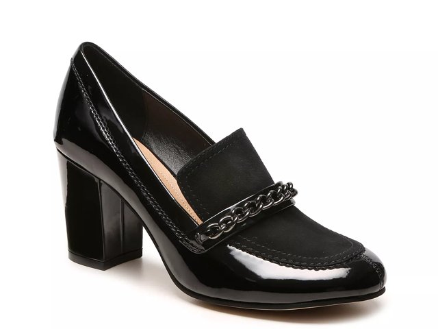 Tahari Lasalle Pump