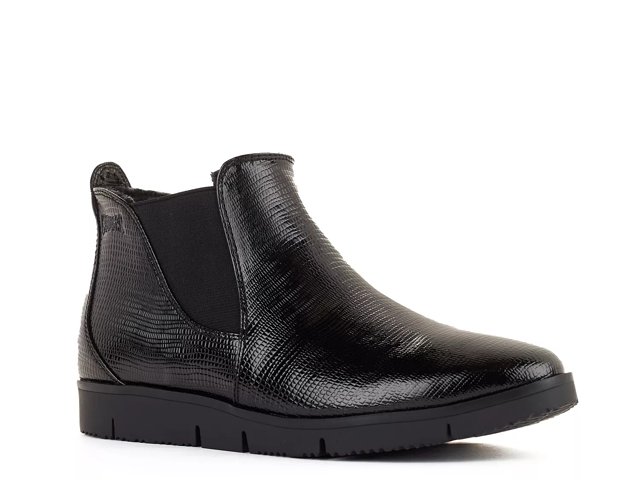 Cougar Sass Patent Chelsea Boot Free Shipping DSW