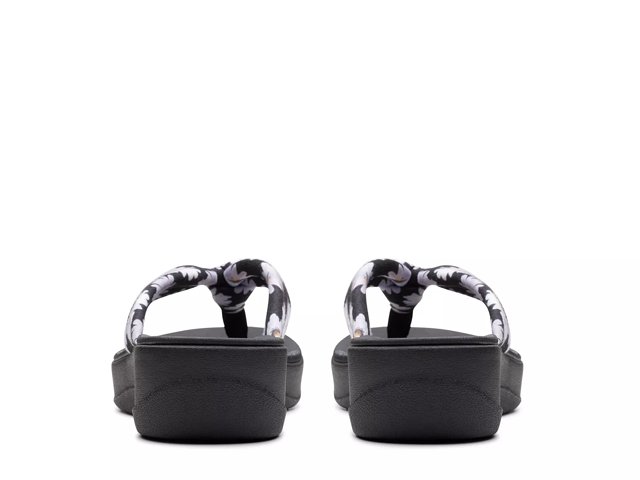 Clarks Cloudsteppers Arla Glison Wedge Sandal