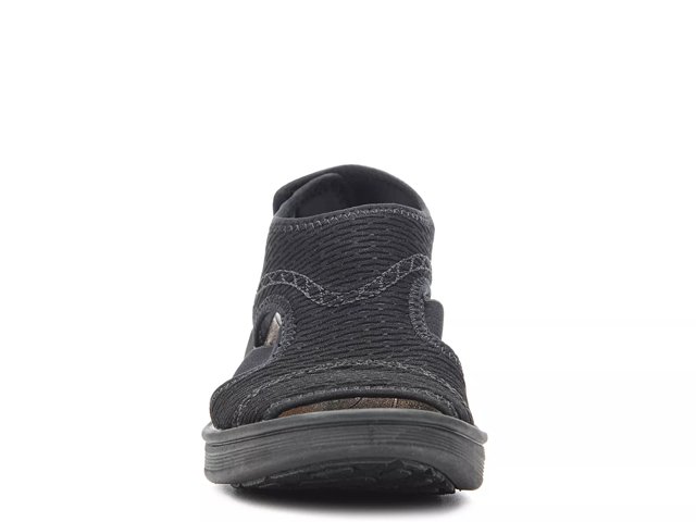 BZees Dream Wedge Sandal Free Shipping DSW