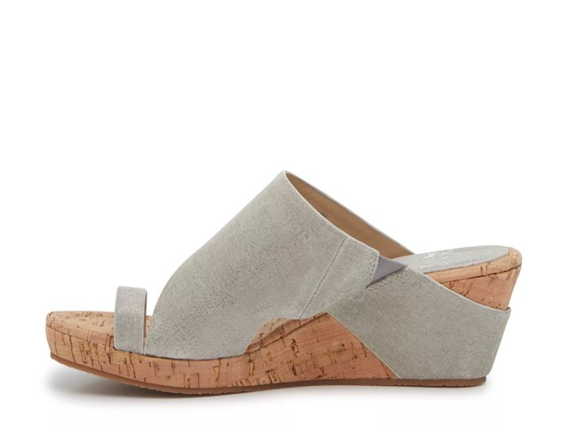 Gyer wedge sandal discount