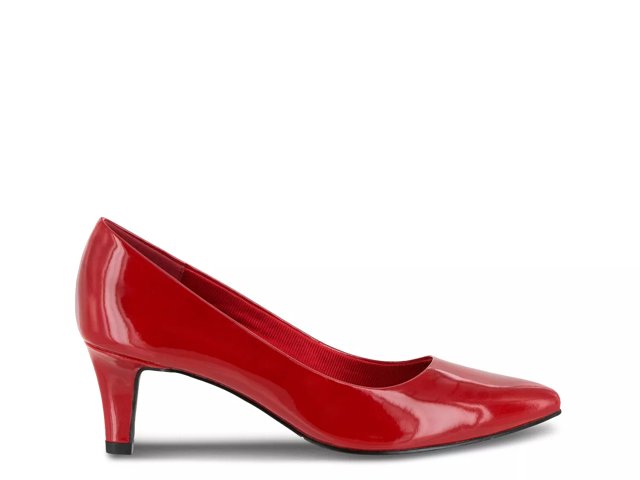 Easy Street Pointe Pump