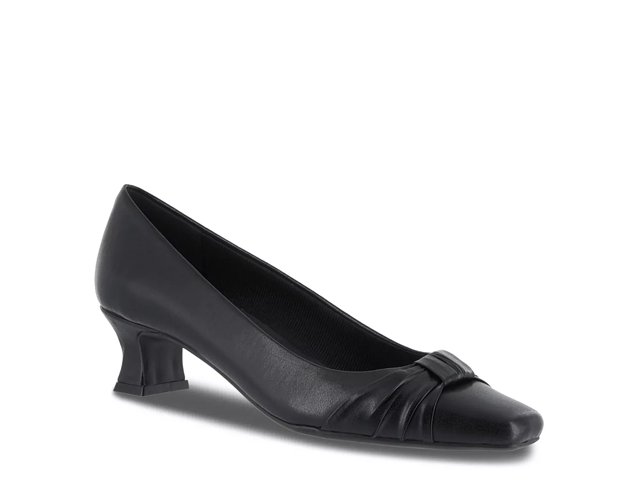 Easy street waive pumps store