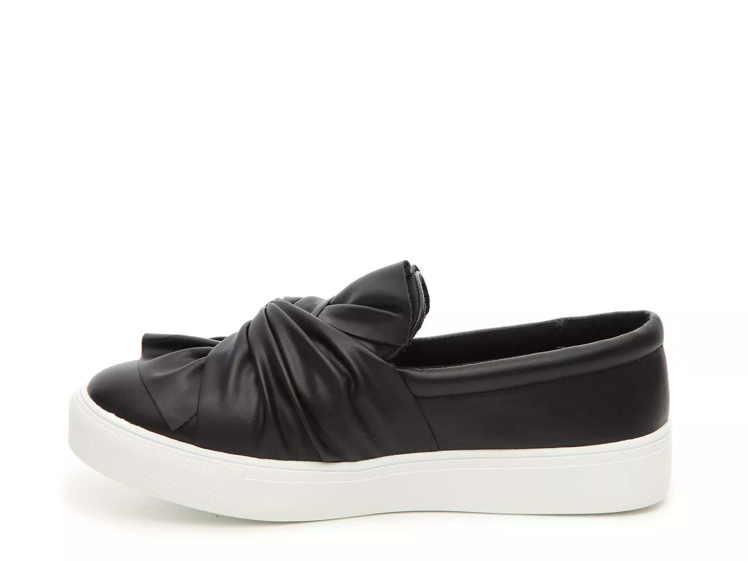 mia women's zoe fashion sneaker
