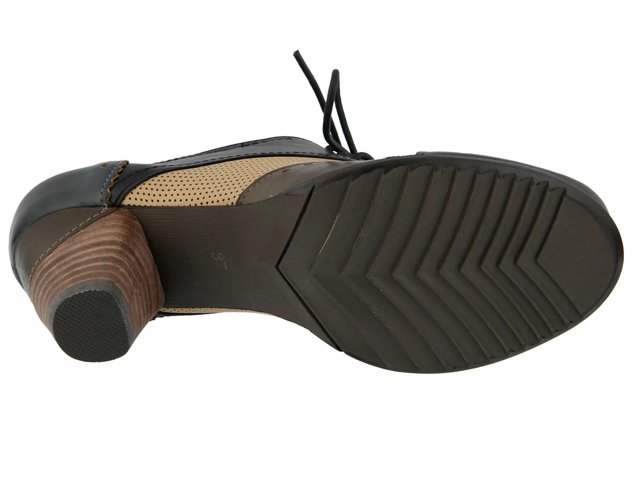L Artiste Bardot Pump Free Shipping DSW