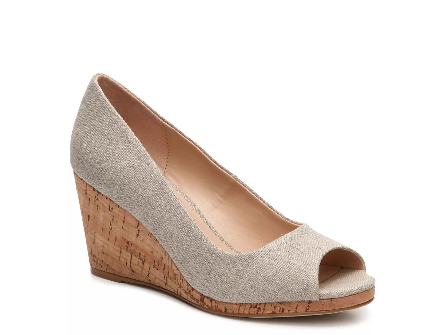 kelly & katie cilasa wedge pump