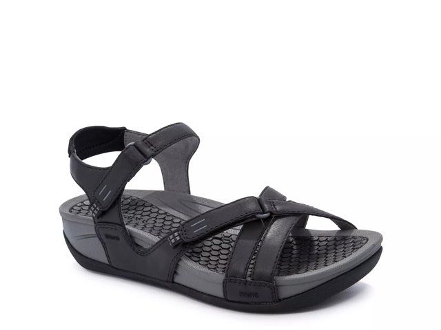 Bare traps sandals dsw best sale