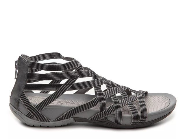 Baretraps samina online