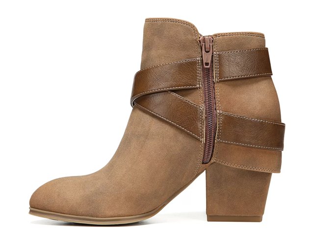 bandolino wendy bootie