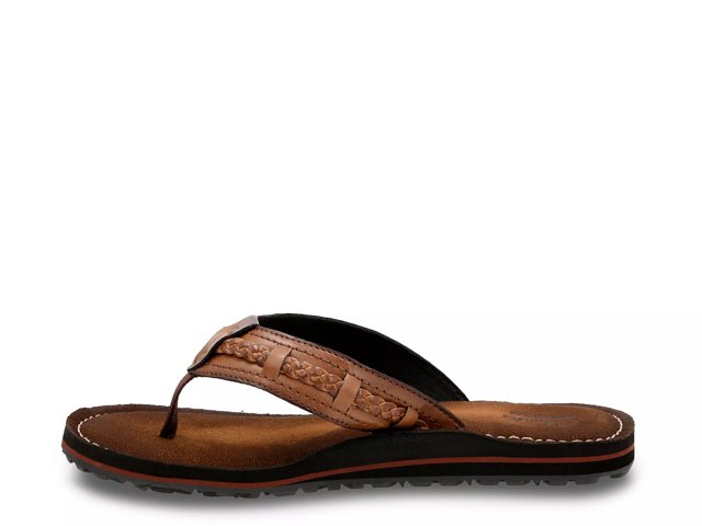 Clarks collection women's fenner flare flip flops discount