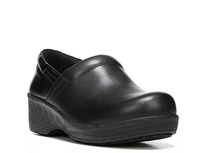 Dsw womens nursing sales shoes