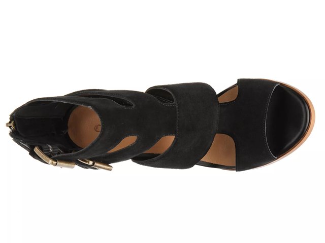 crown vintage gladiator sandals