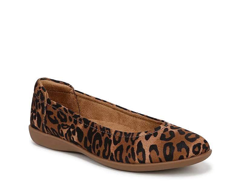 Shop Women s Multicolor Flats DSW